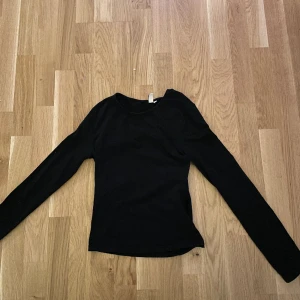 Långärmad tröja - Endast testad