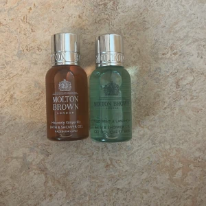 Dushtvålar - Två stycken dushtvålar. En med lukt av Wild mint & Lavandin och andra med lukt av Heavenly Gingerlily