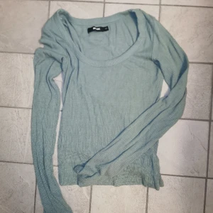 Fin grön tröja 😍 - Från bik bok i storlek XS 😍