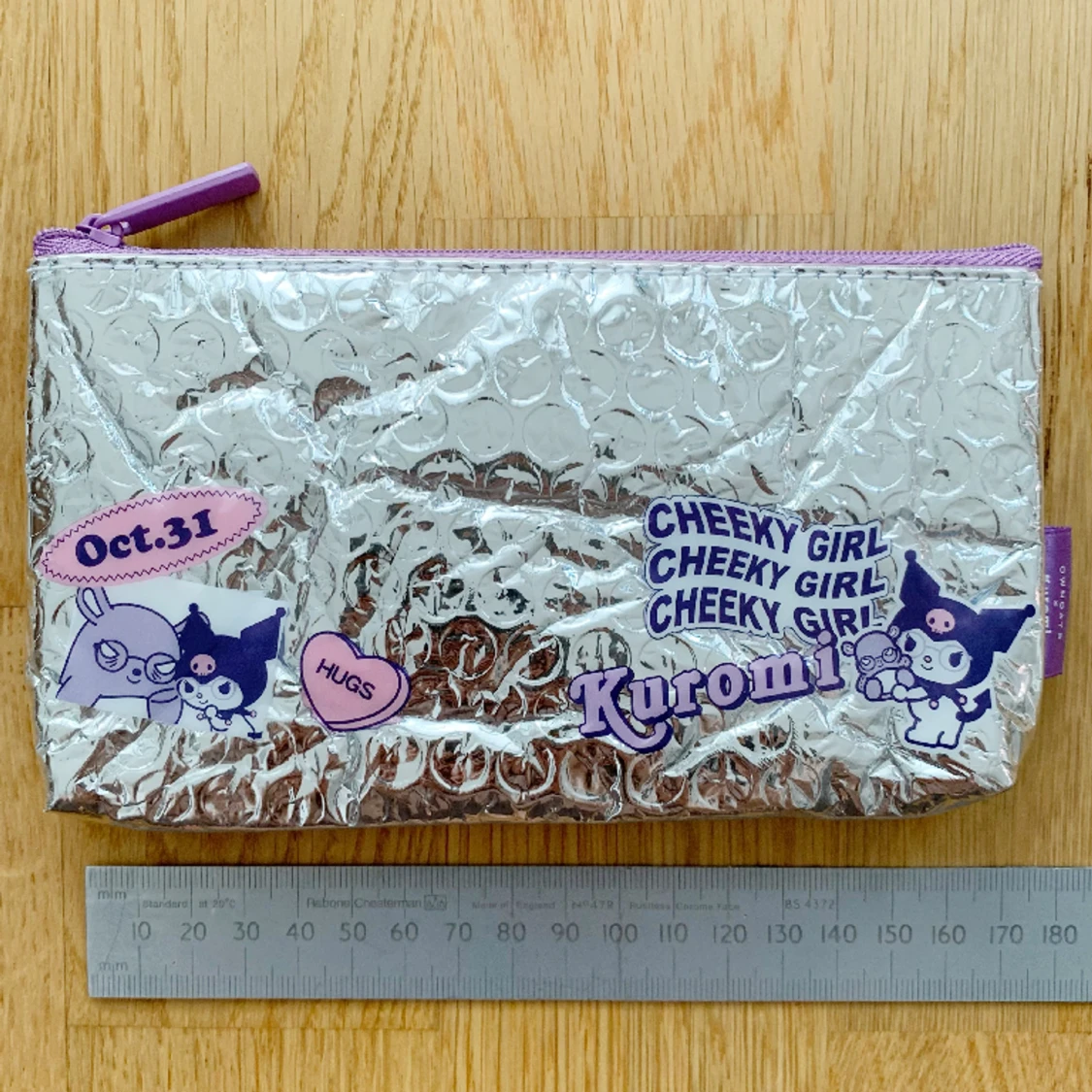 Sanrio Kuromi necessär