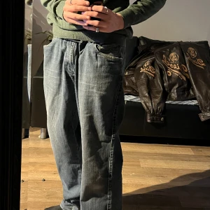 Alberto jeans  - Hej! Säljer nu dessa jeansen i modern fit. Modellen heter T400 Denim. Hör av dig vid intresse!:)