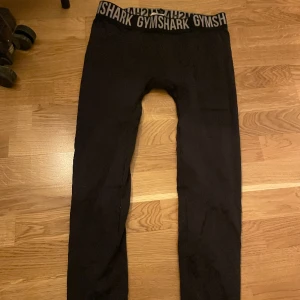 Gymshark thigts - Gymshark thigts storlek L