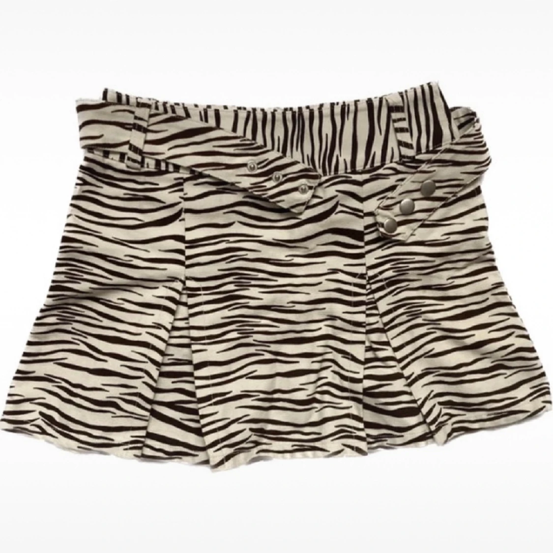 Zebra mönstrad kjol