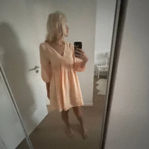 Strandklänning - Strandklänning från HM strl S. 