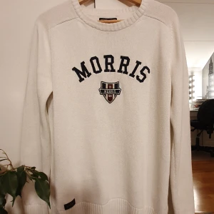 Morris tröja/kofta vit - Mycket bra skick inga defekter | Fler frågor pm| storlek small|gratis frakt 