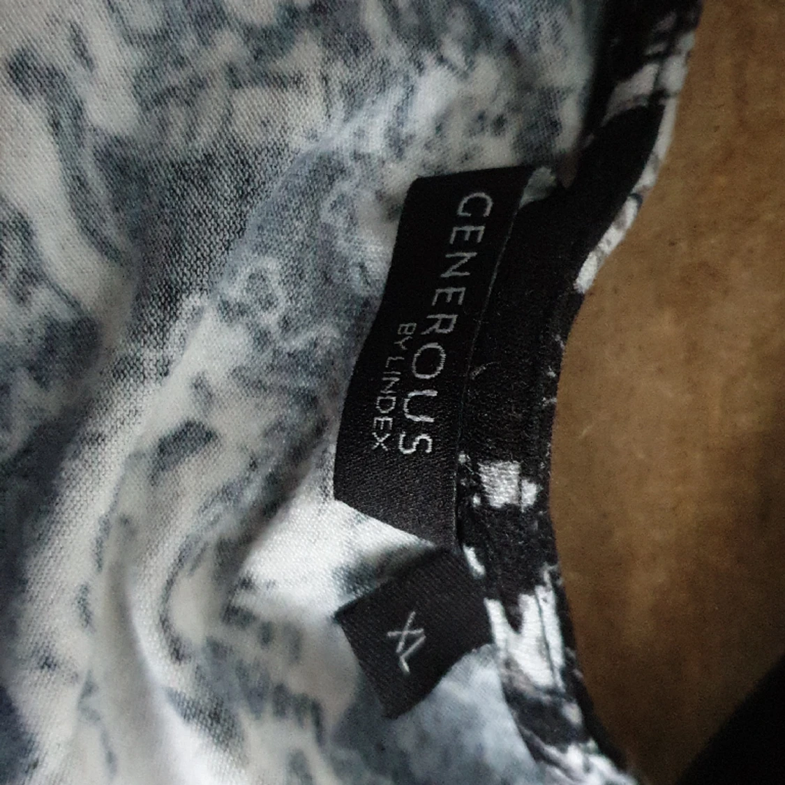 Blus/Topp Storlek XL - 91