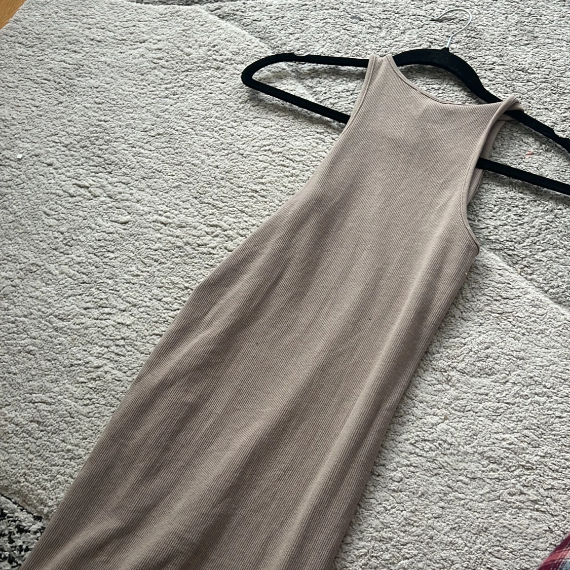 En lång klänning  - 91