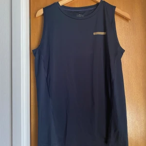 A-Z linne -  Från Zlatans tidigare träningskollektion, knappt använd så i toppskick!