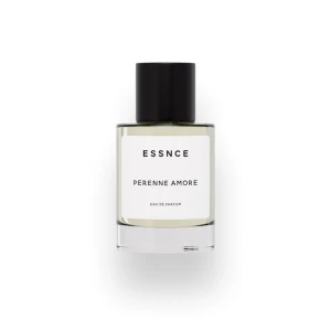 essnce parfym - säljer min parfym från essnce som är inspirerad av valentines Born In Roma. Se bild två för hur mycket som är kvar i flaskan! pris kan diskuteras så kom med prisförslag!💞NYPRIS 360kr