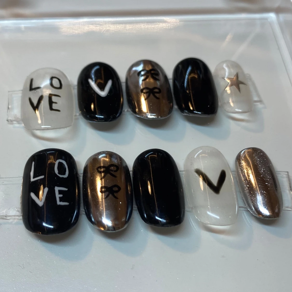 Silver Press Ons - 90