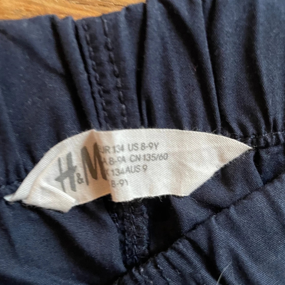 Två par shorts i storlek 134 - 90