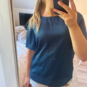 Satin blus - Så fin satinblus🌸💕