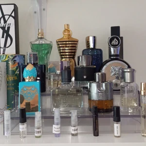 Säljer parfymer! - Jpg paradise garden, Jgp elixir, Pdm sedley, Ysl myself, Prada ocean edt, Ysl lhomme, Montblanc explorer, Lattafa fakhar black, Shl god of fire(inte till salu), Hollister coastline, Azzaro wanted by night, Boss bottled