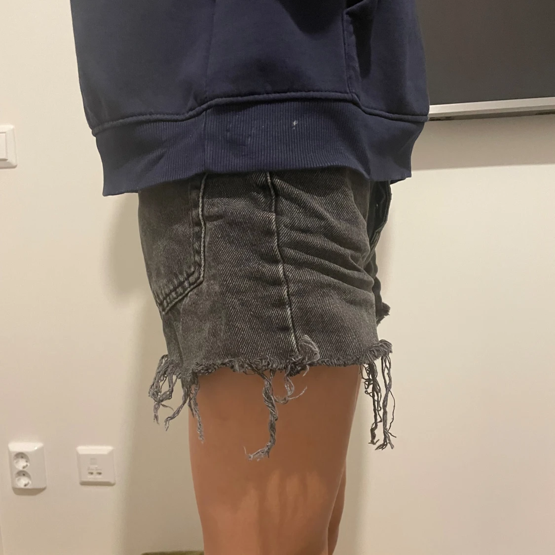 Mörka jeans shorts  - 90