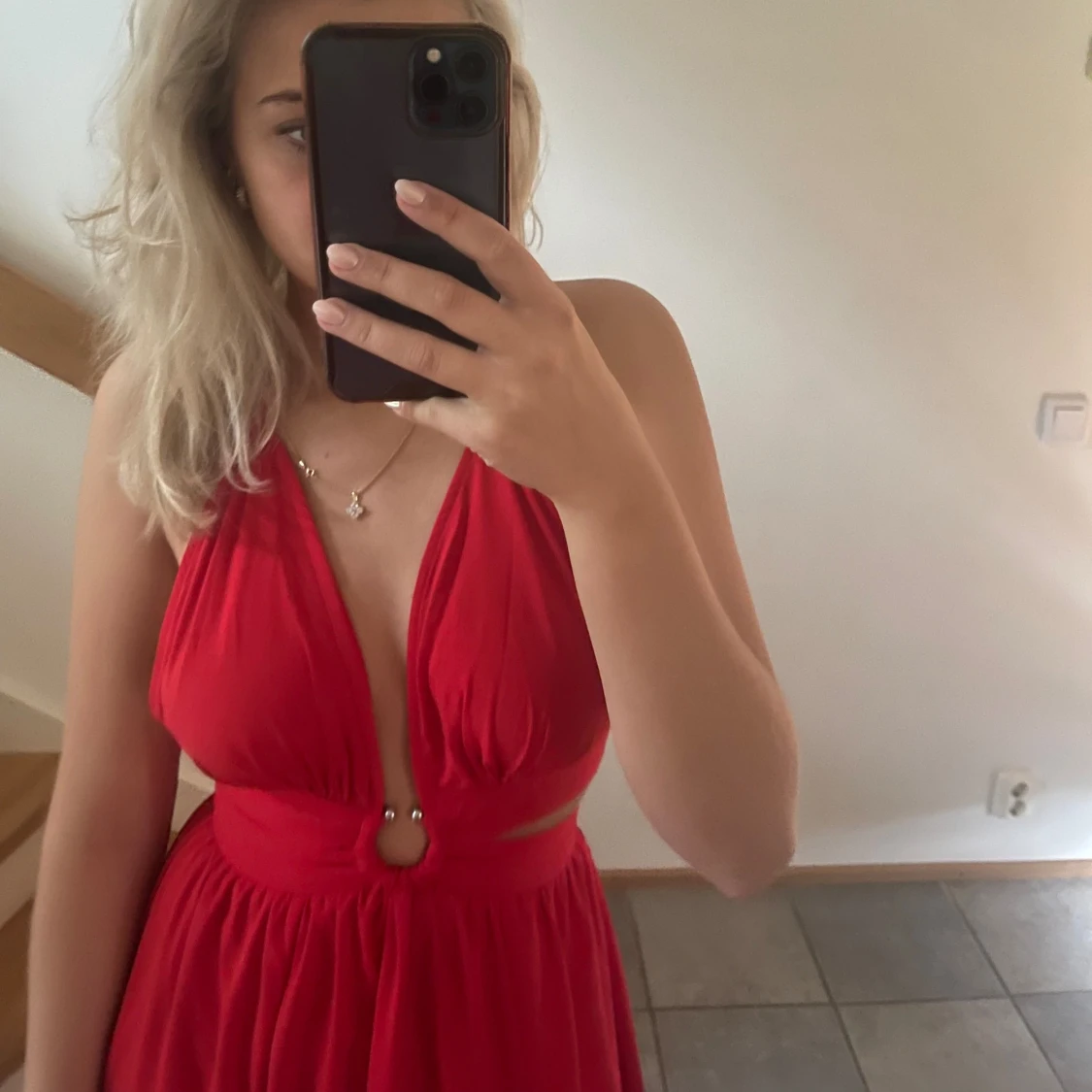 Röd klänning  - 90