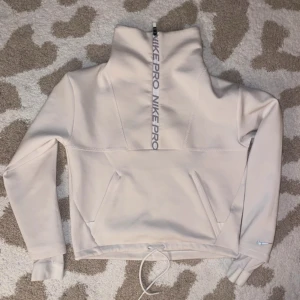 Nike Pro pullover jacka träningströja - Nike Pro pullover jacka träningströja, off-white 