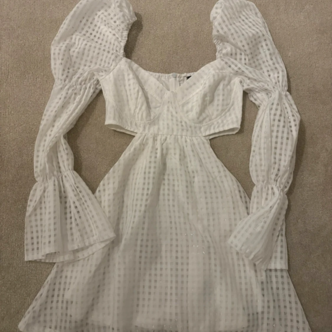 vit klänning/ studentklänning - 92