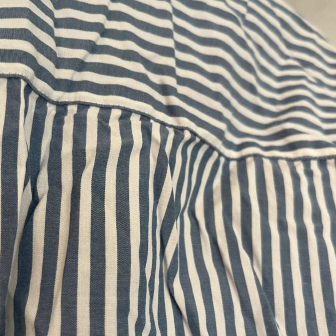 Randig skjorta  - 91