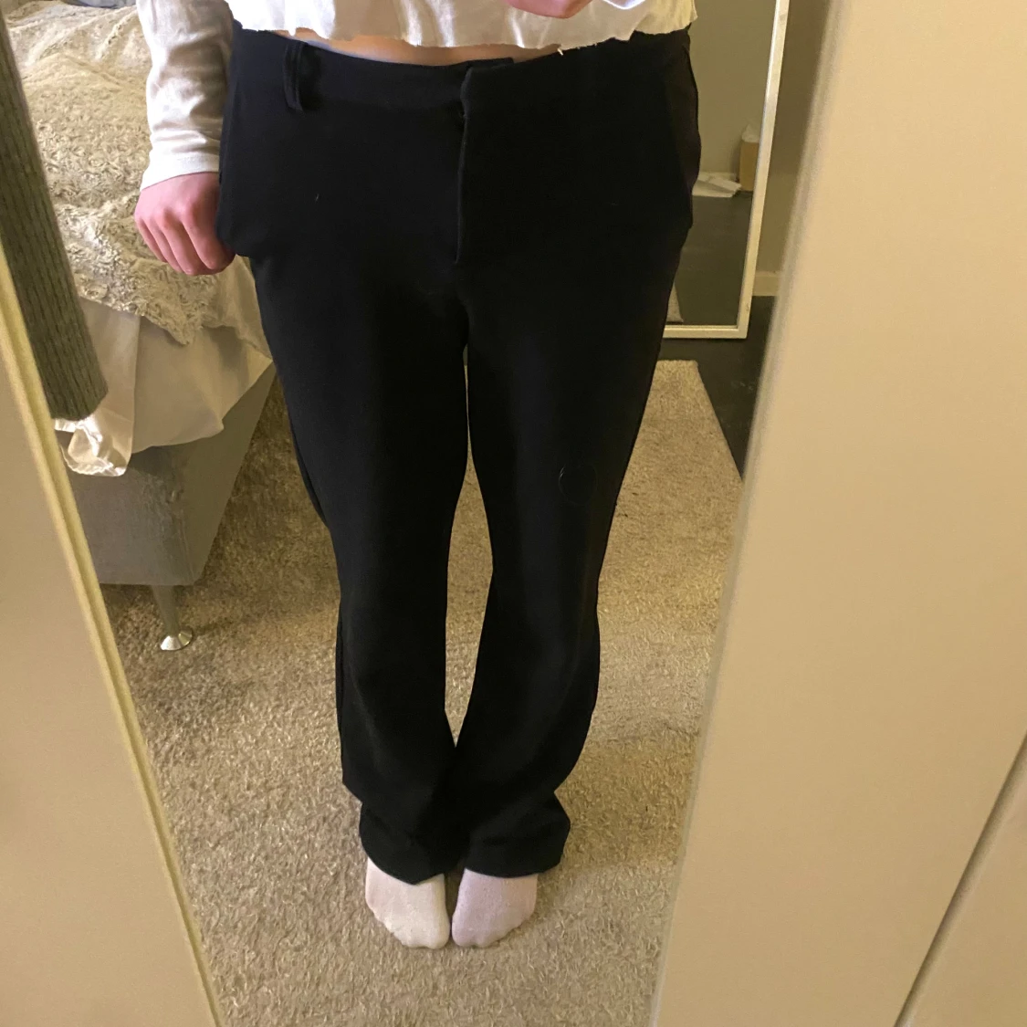 Svarta kostymbyxor