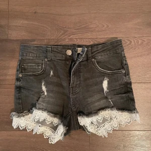 Shorts med spets - Super fina