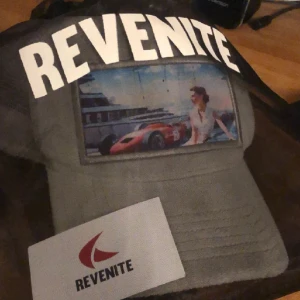 Revenite keps  - Tjena! Säljer en limiterad revenite keps. Den är endast testad. Kom gärna privat för övriga frågor😁!