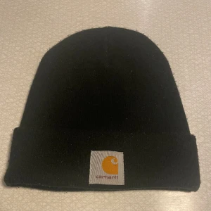 Carhartt mössa - Svart, bra skick