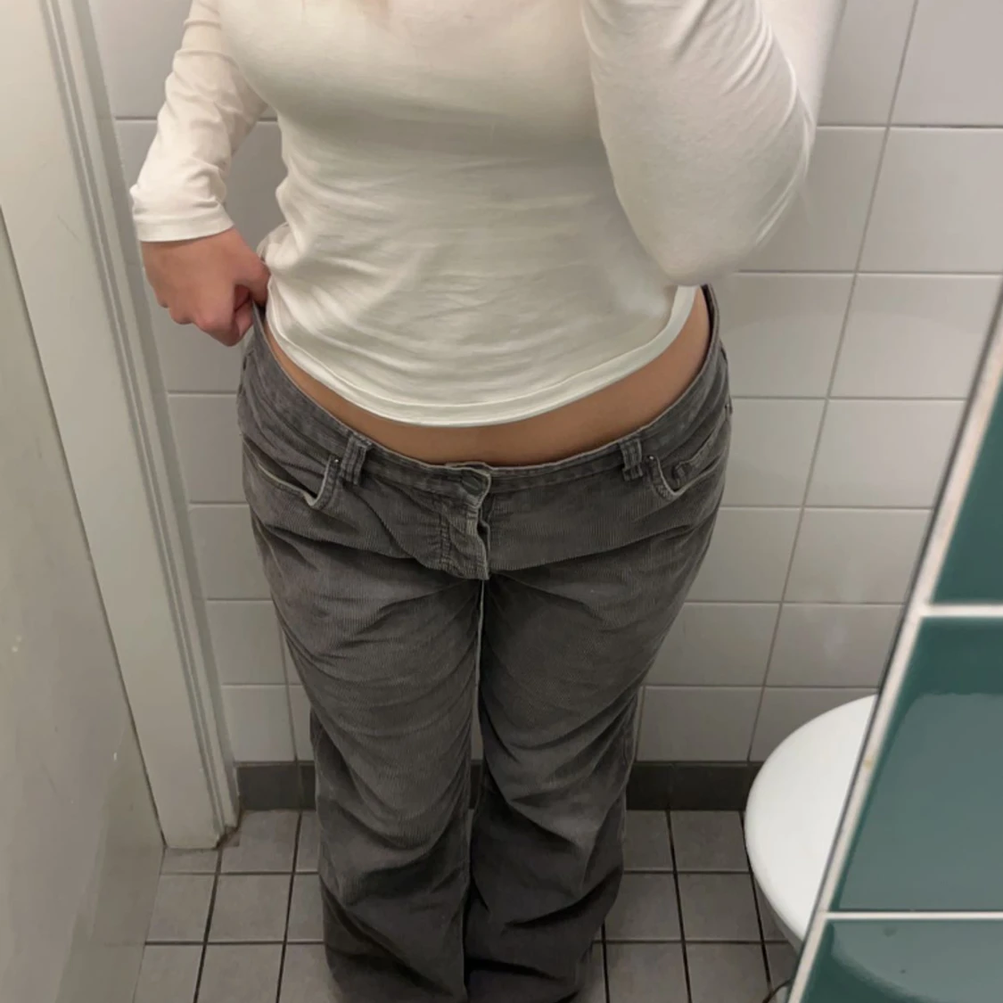 Gråa Manchester byxor