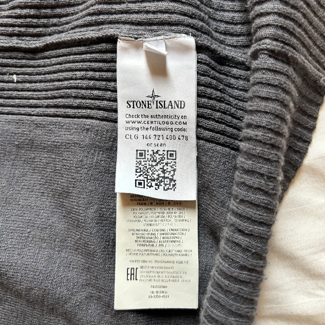Grå Stone Island (M) - 91