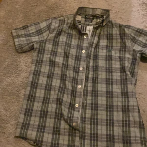 Jätte fin  - Jätte fin 