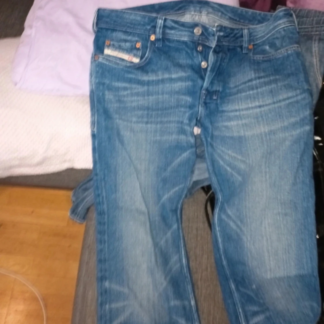 Nytt linne med lapp kvar. Disel jeans. Herr rock giorgio armani  - 90