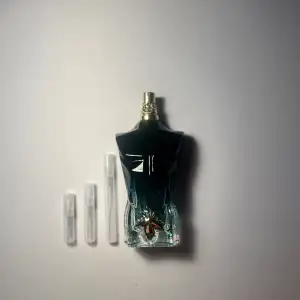Le Beu Le Parfum By JPG splittar på 2/3/5 ml till pris av 59/79/129 kr.
