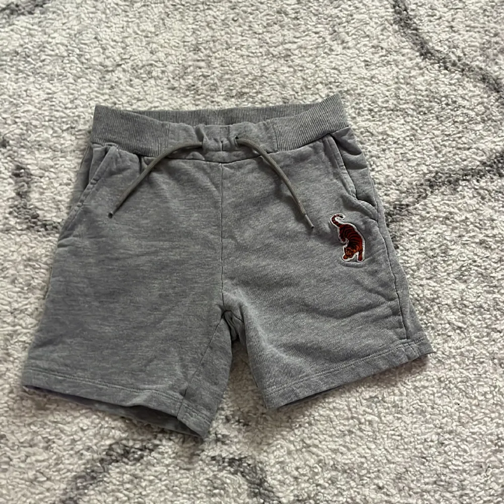 Selling gray shorts. Only pick up. Shorts.