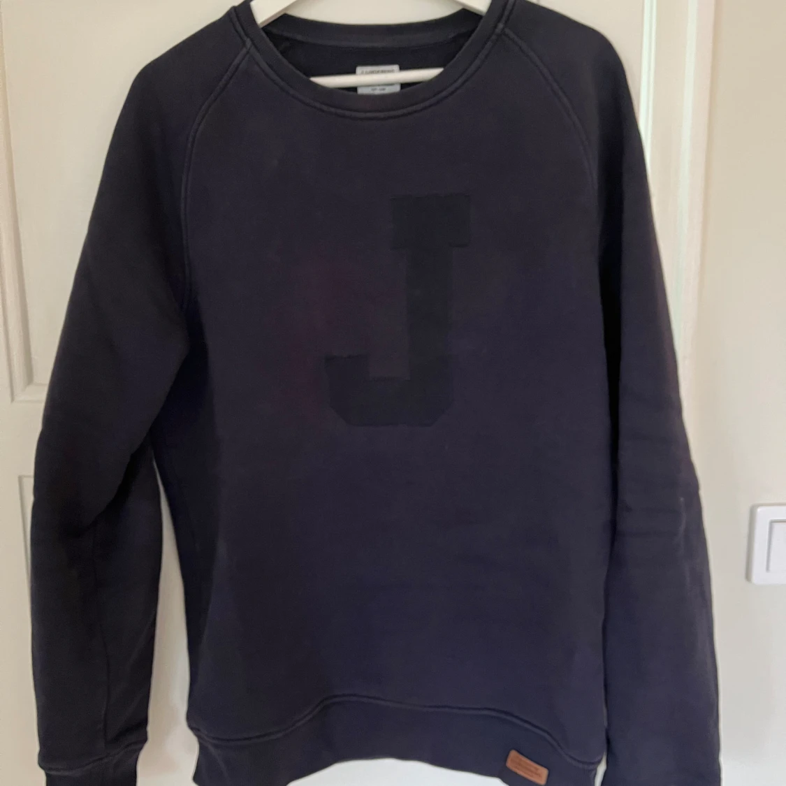 Collegetröja J.Lindeberg storlek M