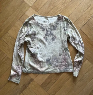 Tröja - Y2k rhinestone tröja