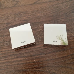 2st Jouer highlighters - Citrine och Rose Gold  Använda bara ett par gånger.