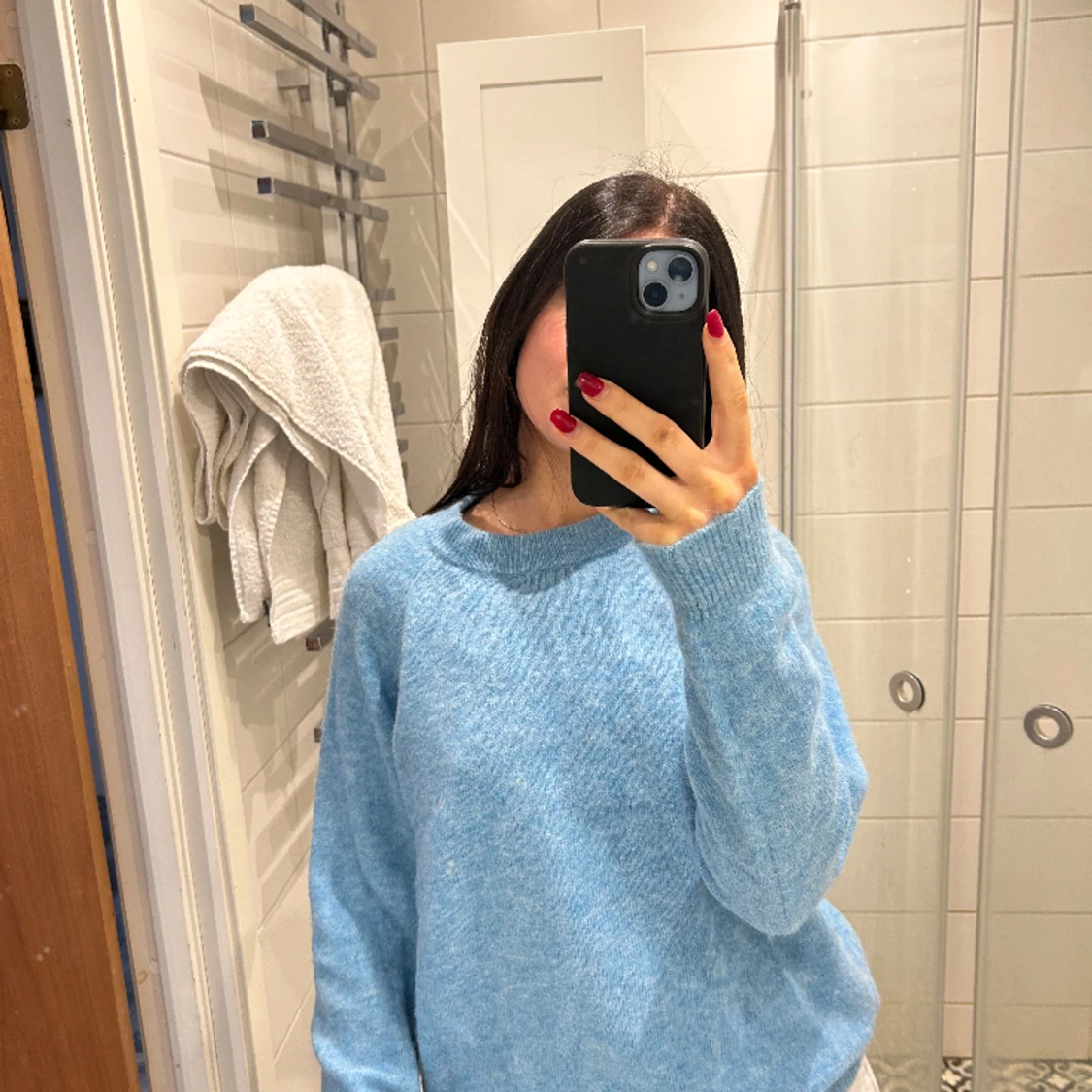 Stickad blå tröja - 90