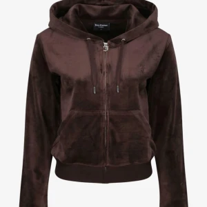 Brun juicy couture tröja  - Säljer min bruna juicy tröja då den inte kommer till användning lika ofta längre