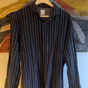 Vintage skjorta - En vintage skjorta med snygga mönster,