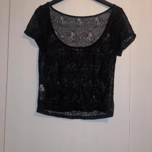 Topp - Ser igenom och är inte använd