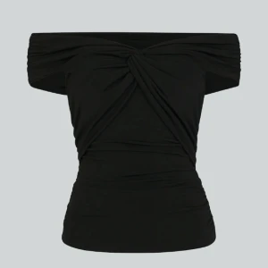 svart topp  - svart topp från bikbok!! storlek S hör vad dig vid fler bilder💕