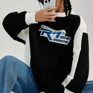 Tröja  - Super fin sweatshirt i strl L 