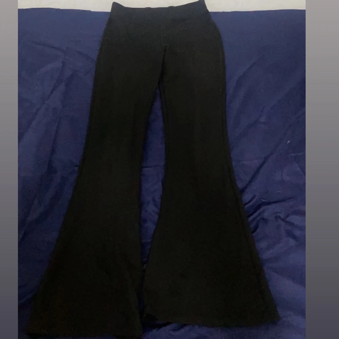 Gina Tricot Bootcut - 90