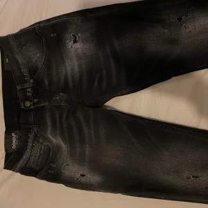 Helt nya dondup jeans, passar 175-185 cm,  Nypris: 3500kr