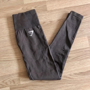 Gymshark tights - Mycket fint skick🤎 Storlek: XS Bruna Pris: 120kr