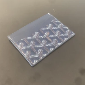 Goyard Cardholder  - Väldigt bra skick 10/10. Fräsch, läder. Hör av dig vid minsta funderingar!  Pris kan diskuteras:)