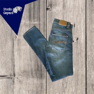 SNYGGA GRIM TIM - Nudie jeans Grim Tim | Skick: 9,5/10 | Strl W28 L32 | Vårt pris 499 kr | Hör av dig om du undrar någonting! Priset kan diskuteras!