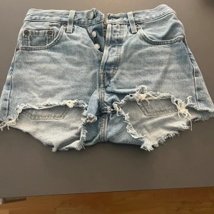 Levis shorts  - Levis shorts i storlek W 24 