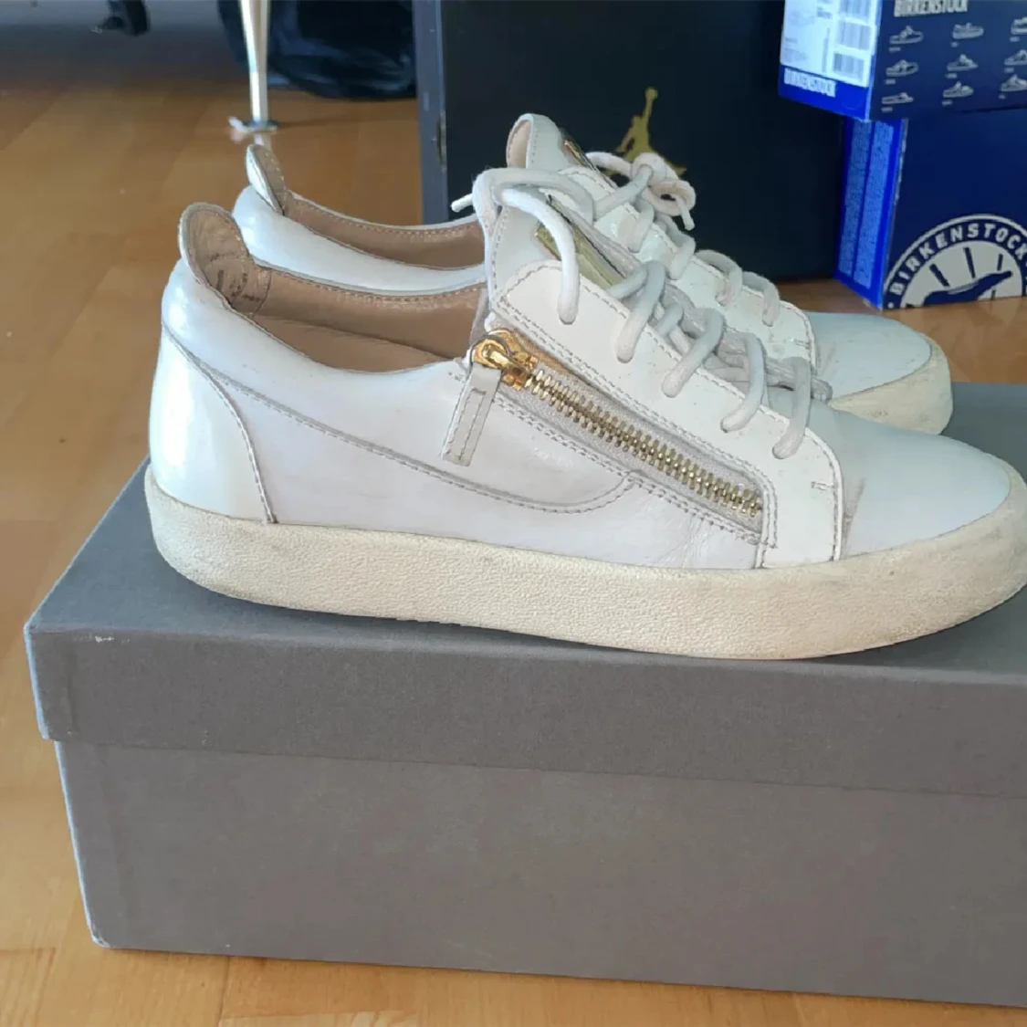 Guiseppe Zanotti 40 - 93