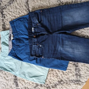 Pojke korta byxor 3 stycken  - I bra skick.