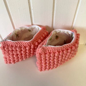 Necessär mellan - rosa  - 350kr + frakt 